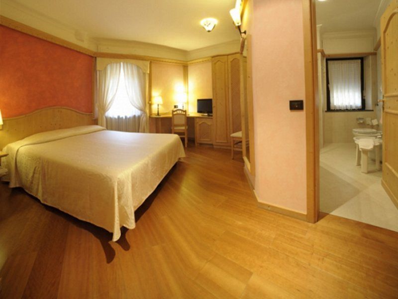 Active Hotel Ancora Predazzo Buitenkant foto