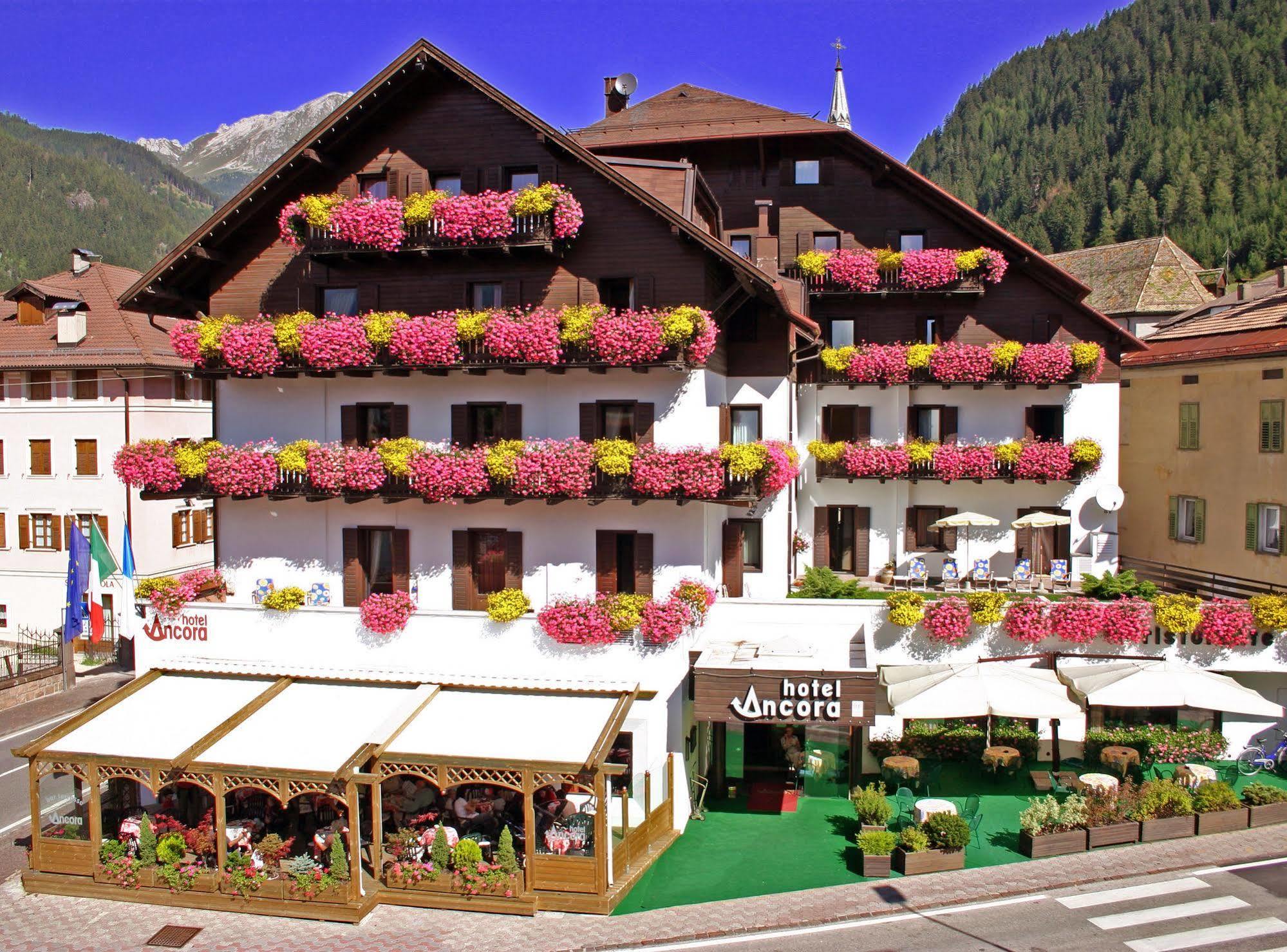 Active Hotel Ancora Predazzo Buitenkant foto